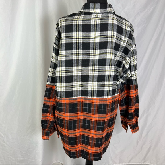 2/$15 Chic Grunge Plaid Button-Down Shirt | Black Red White Alt Style XL - Picture 4 of 7
